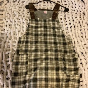 Overall dress
